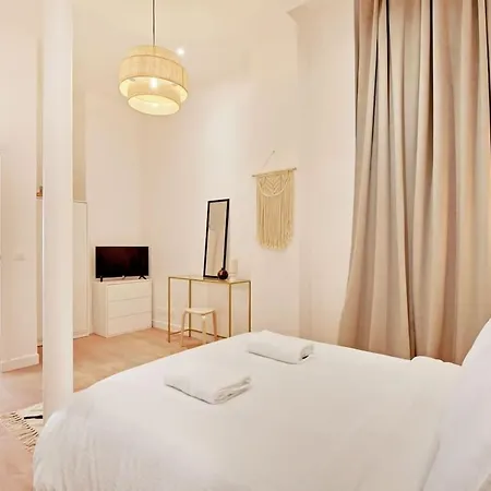 Keyz - 1 Bedroom Near The Exhibition Center